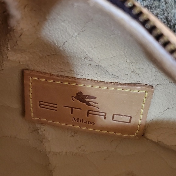 ETRO Rectangular Papillion. Box & Cards Included. - Picture 9 of 10